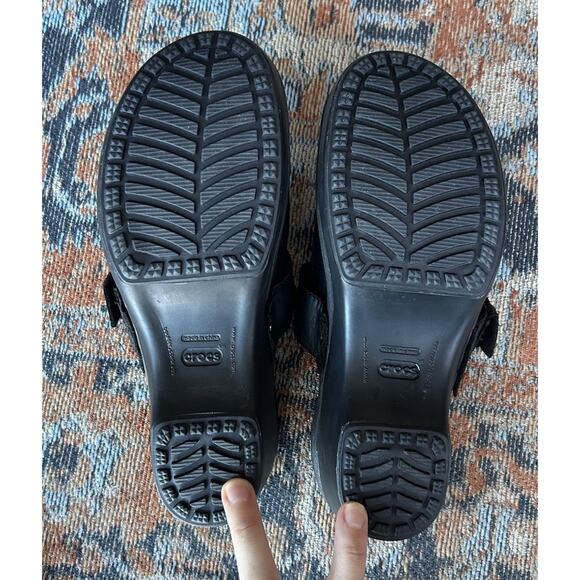 Crocs Black Leather Cobbler Buckle Slip On Clogs Mules Women’s Size 9 - Picture 8 of 9